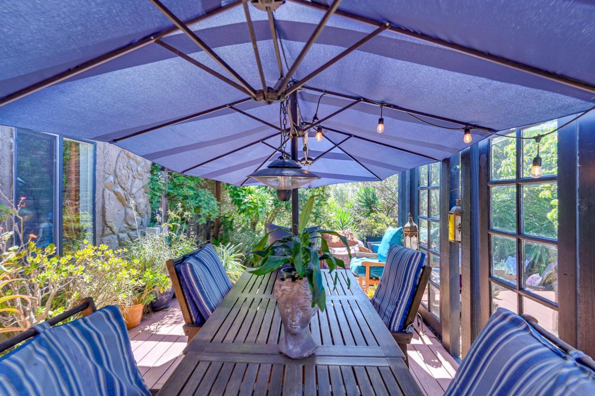 Bohemian Wonderland Benicia Bungalow With Pergola! Extérieur photo