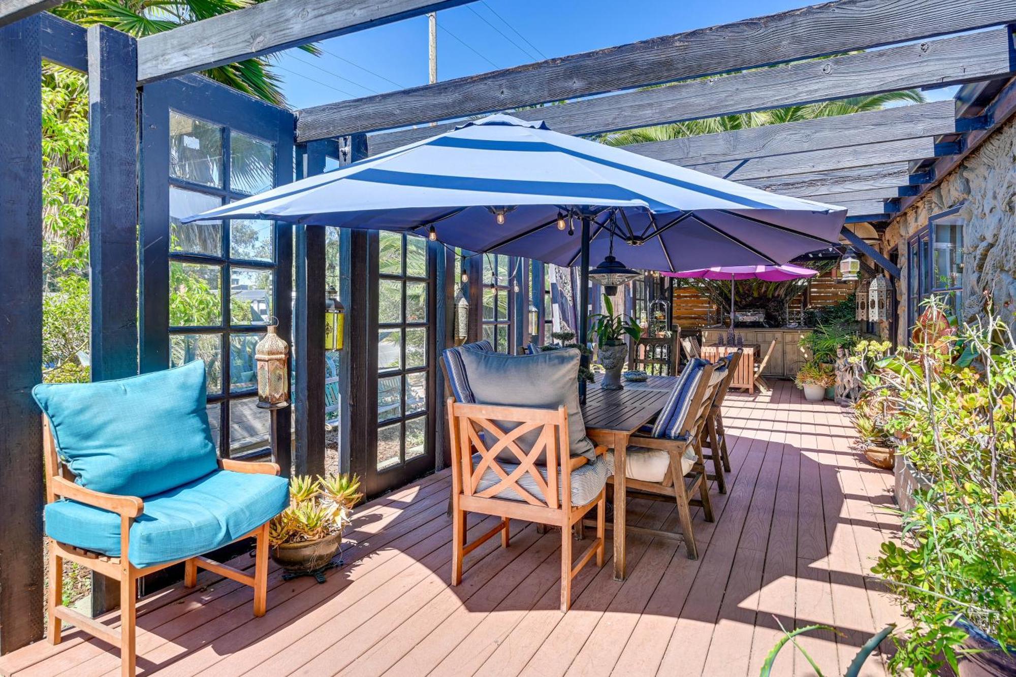 Bohemian Wonderland Benicia Bungalow With Pergola! Extérieur photo
