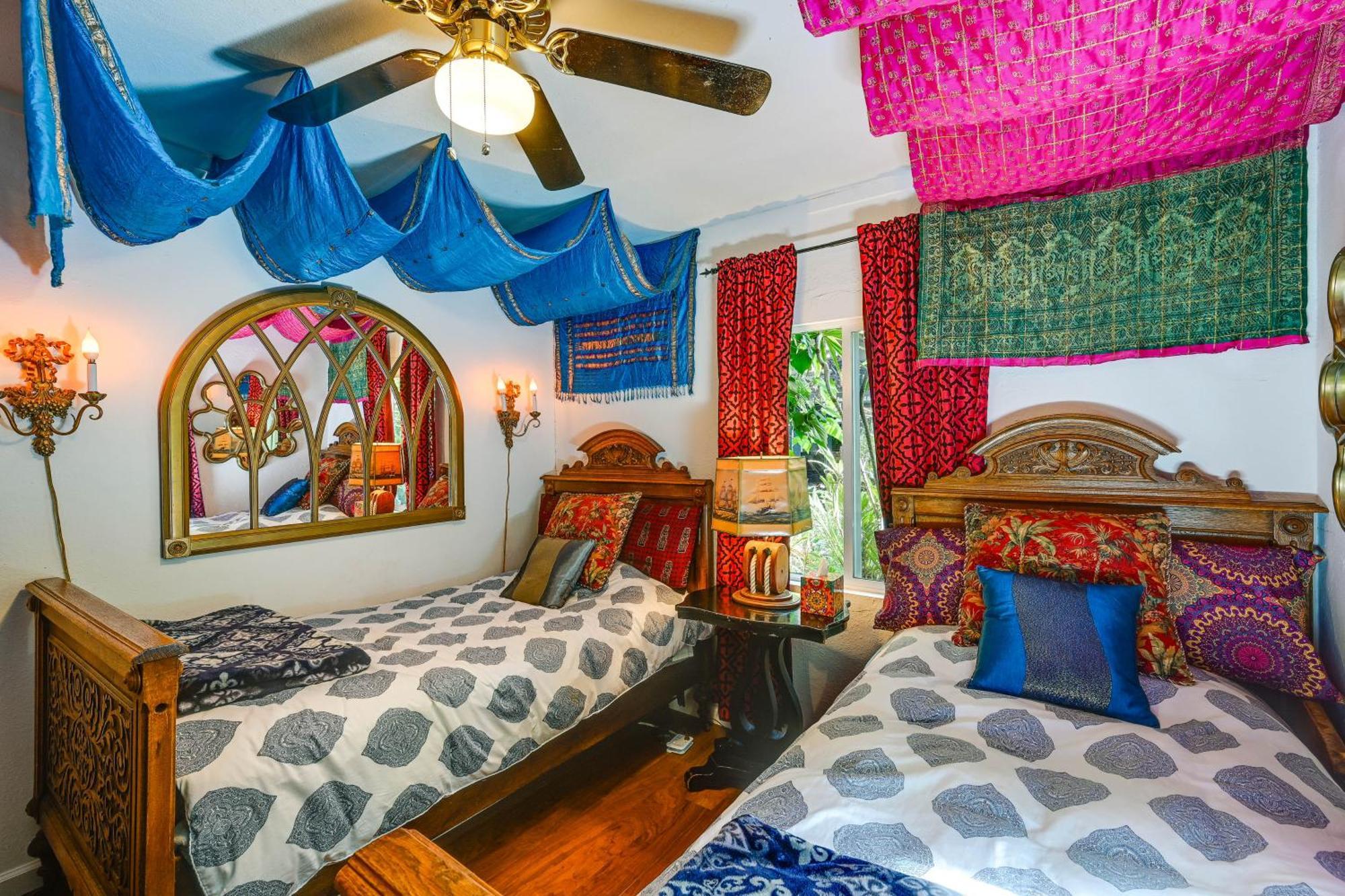 Bohemian Wonderland Benicia Bungalow With Pergola! Extérieur photo